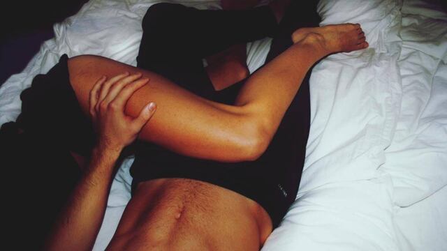 La dura vida del hombre que tiene 50 orgasmos al día