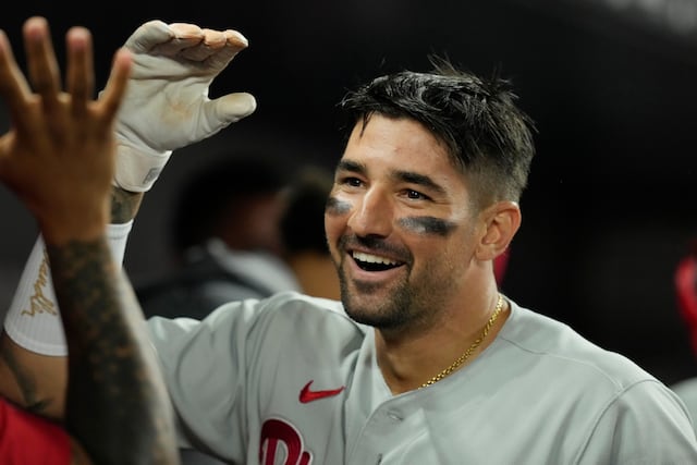 Filis remontan y vencen 3-1 a Marlins