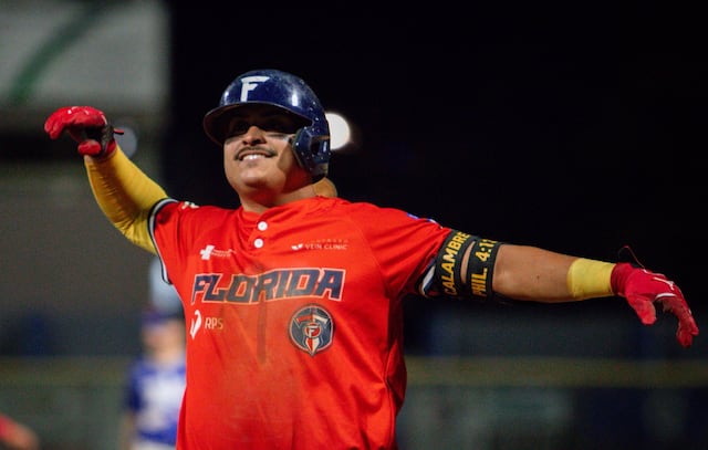 32 novenas al terreno de juego: A escena las series semifinales de sección de la Doble A