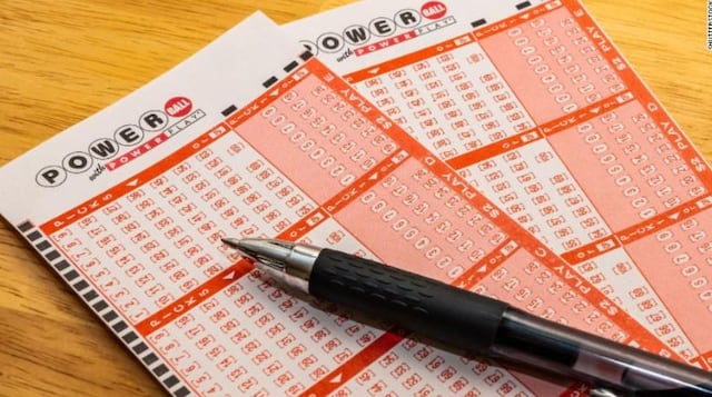 Cae premio de $100 mil del Powerball en Puerto Rico