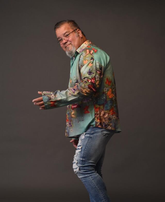Listo Manolo Mongil para cautivar a su público con “Acuérdate de abril”