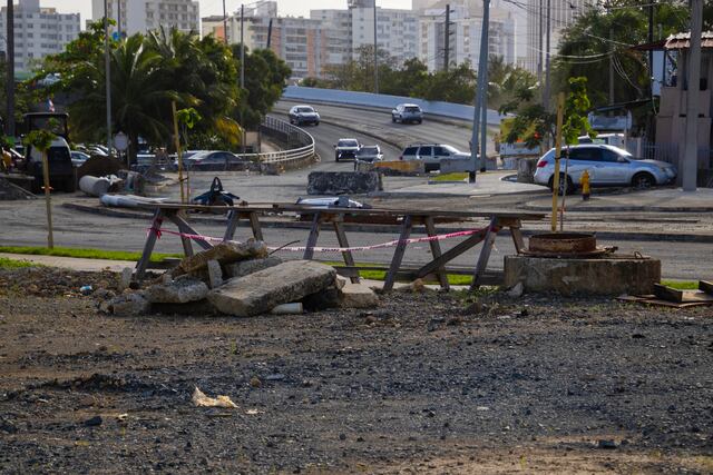 Retrasada la reapertura de rotonda entre avenida Rexach y Cantera