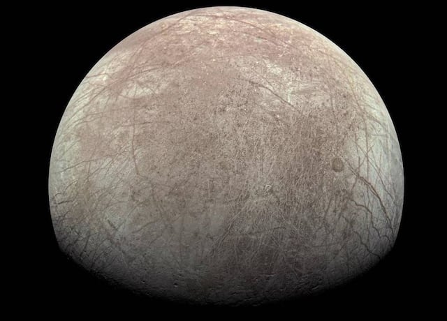 NASA quiere llevar tu nombre hasta la luna Europa de Júpiter en el 2024