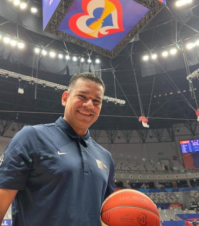 Seleccionan a puertorriqueño para arbitrar el juego final entre Serbia y Alemania en el Mundial