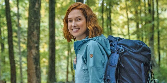 Ellie Kemper destaca la resilencia cultivada a partir de las pequeñas cosas de la vida