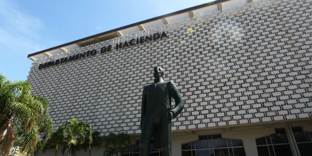 Hacienda operará parcialmente los lunes 20 y 27