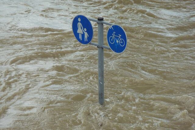 Persiste el riesgo elevado de inundaciones para varios pueblos este Domingo de Pascua