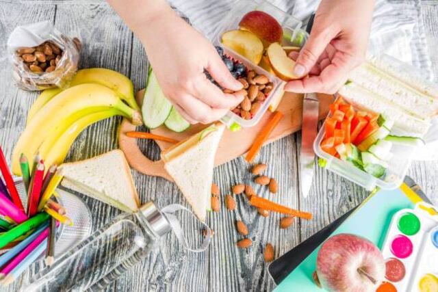 Protege los alimentos y evita derrames en la lonchera