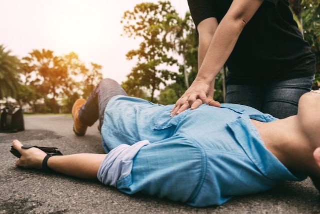 Estas señales que emite tu cuerpo te alertan sobre la posibilidad de estar sufriendo un paro cardíaco