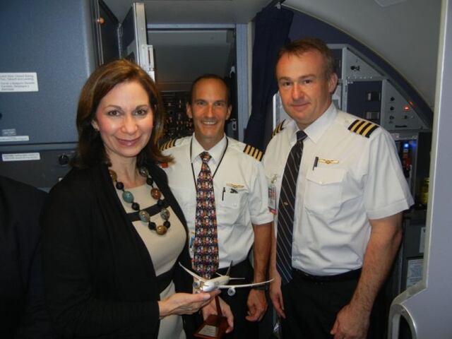 United Airlines celebra 20 años de su ruta entre San Juan y Newark