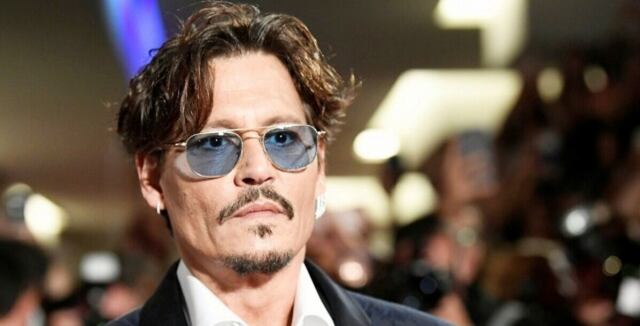 Johnny Depp dirigirá una película después de 25 años