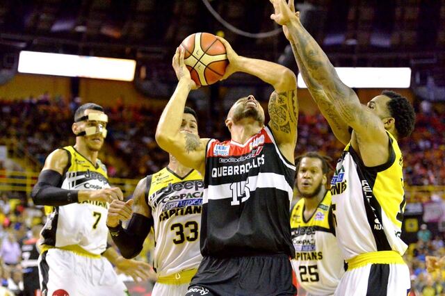 Capitanes empatan la serie ante los Piratas