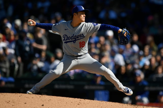 Yamamoto consigue 1ra victoria en las Grandes Ligas