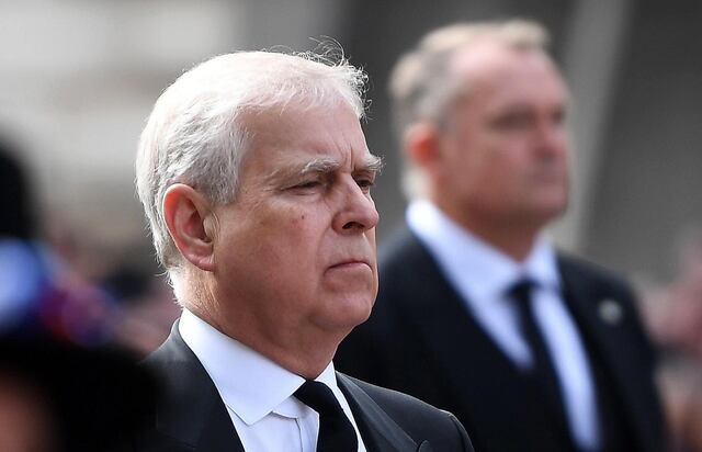 Arresto de Andrés Mountbatten-Windsor reabre la lista de escándalos en la realeza británica