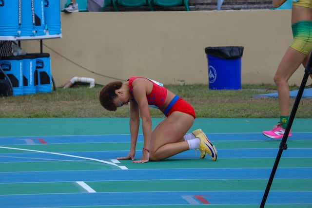 Grace Otero rompe récord histórico en los 400 metros con vallas de la LAI