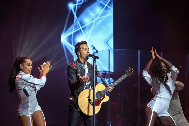 Despacito se mantiene firme en listas latinas de Billboard
