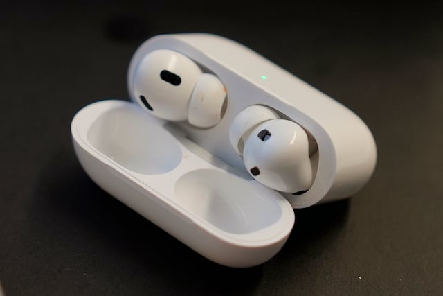 Los AirPods Pro de Apple podrían ayudar a personas con problemas auditivos