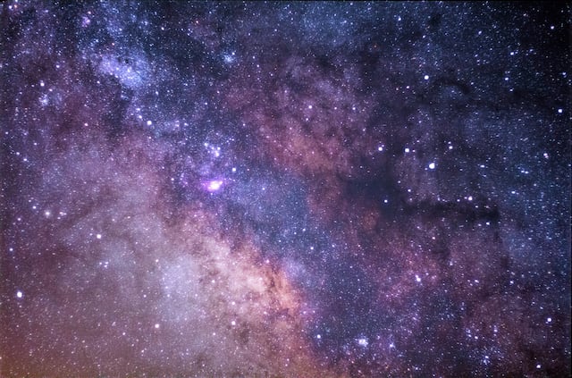Telescopio James Webb de la NASA descubre seis galaxias masivas