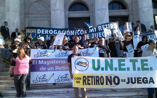 Magisterio protesta frente al Capitolio