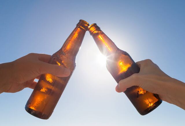 Recomiendan consumo de cerveza tras actividad física