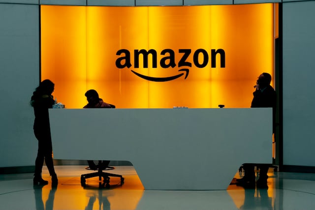 Amazon lanza “Q”, un chatbot empresarial impulsado por inteligencia artificial generativa