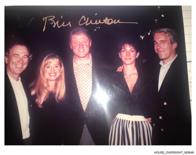 Bill Clinton acusa a la Casa Blanca de usarlo como “chivo expiatorio” tras divulgación de archivos Epstein