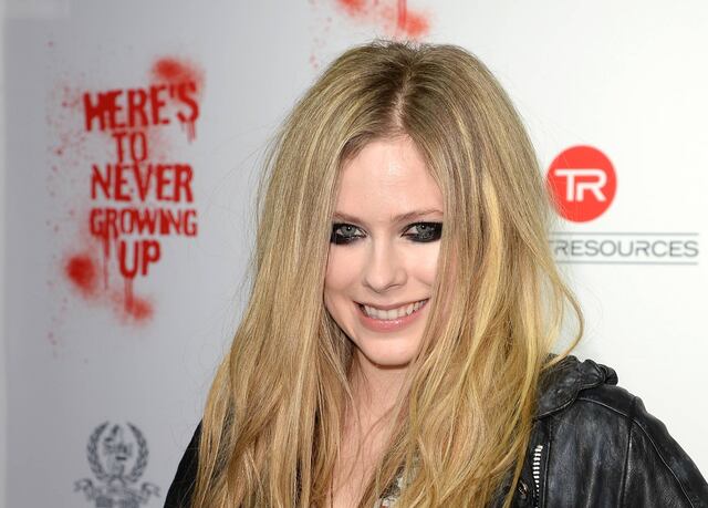 ¿Murió Avril Lavigne? Surgen rumores y alarman a sus fans