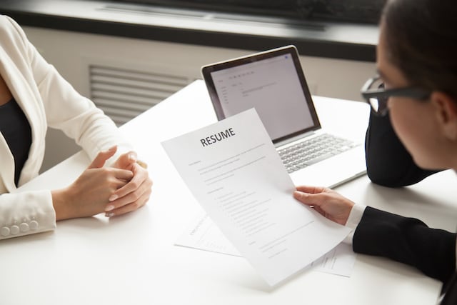 ¿Cómo la IA te puede ayudar en resumé?
