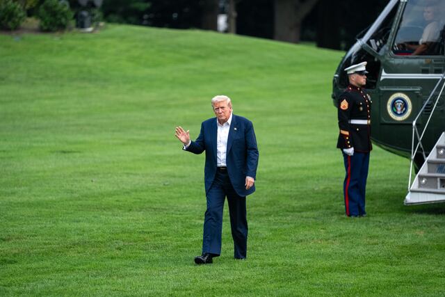 Trump impone un arancel del 39% a las importaciones de Suiza