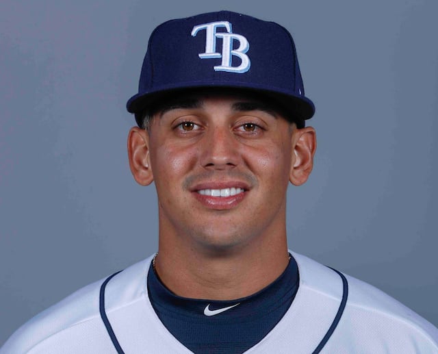 José De León firma con ligas menores de los Mellizos de Minnesota