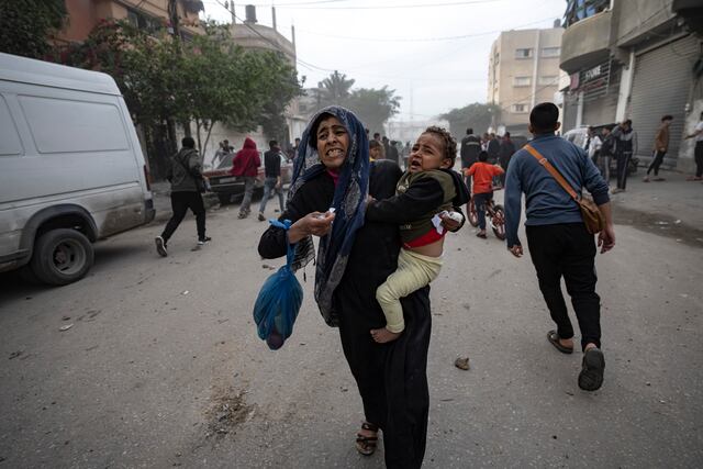 Israel dice que halló centro de mando de Hamás en Ciudad de Gaza