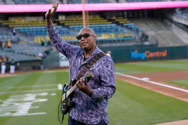 Bernie Williams debutará en abril con la Filarmónica de Nueva York