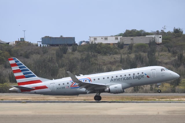 Aterriza en Caracas primer vuelo directo desde EE. UU. tras casi siete años