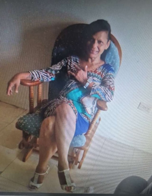 Buscan a mujer de 61 años desaparecida en residencial de Aguadilla