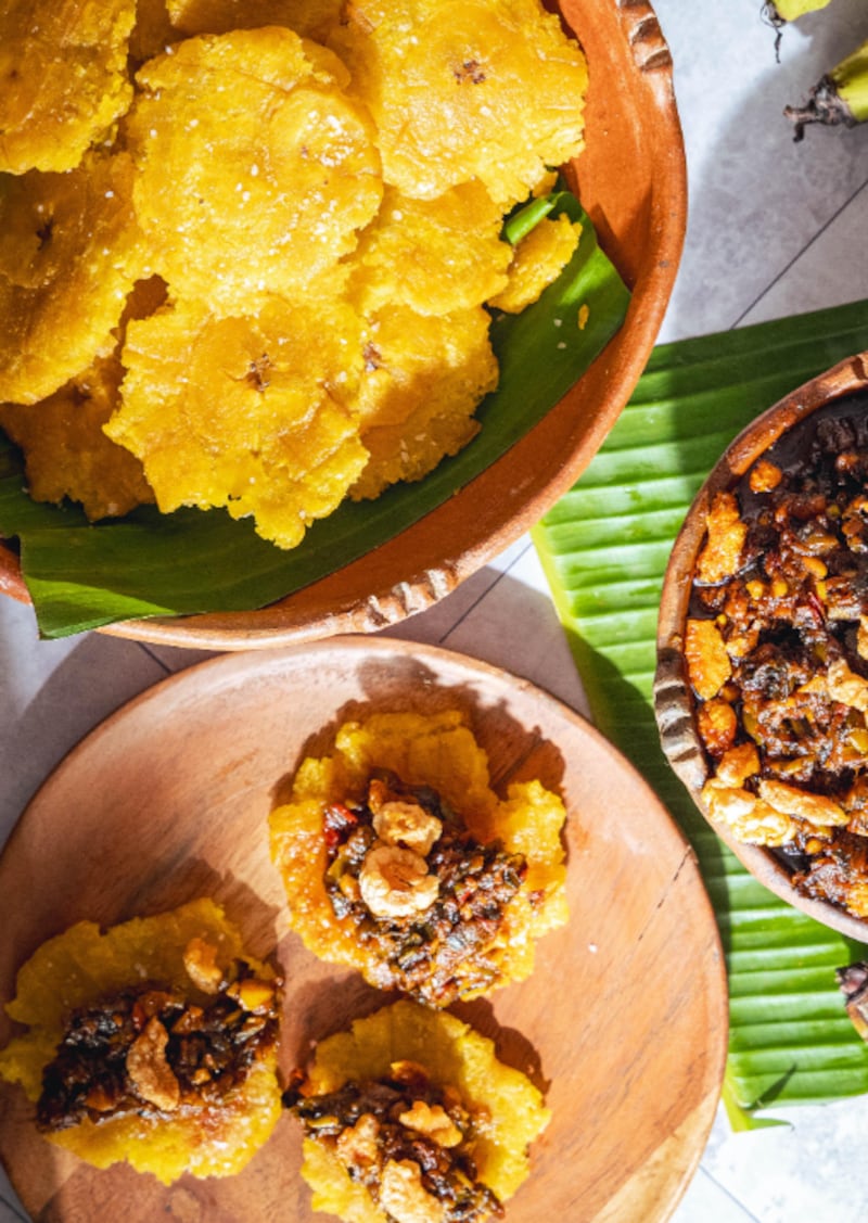 Chefs y mixólogos se unen para llevar recetas puertorriqueñas a la mesa del Super Bowl LX. Suministrada
