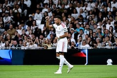 El Bernabéu perdona a Mbappé de inicio