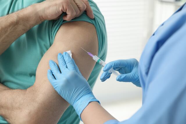 Realizan feria de salud y vacunación contra COVID-19 en Dorado