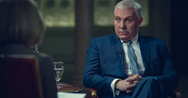 El príncipe Andrés de Inglaterra renuncia a sus títulos por sus vínculos con Jeffrey Epstein