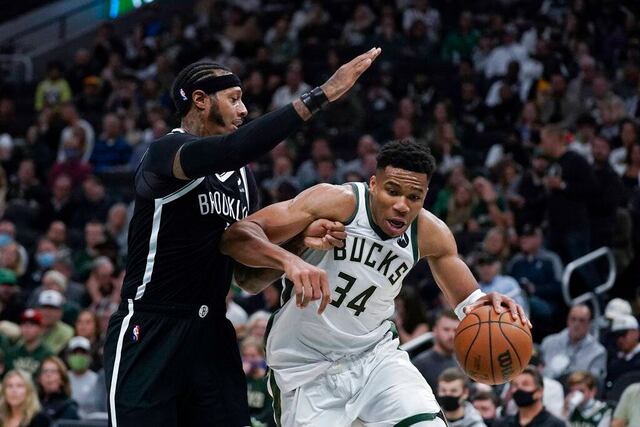 Bucks inician defensa del título ganando 127-104 a Nets