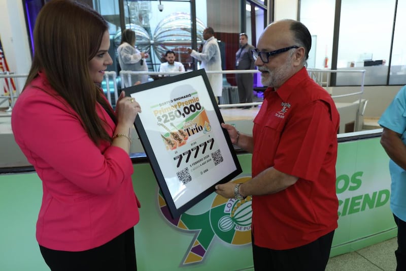El billete conmemorativo estuvo disponible al público como parte del sorteo número 066.