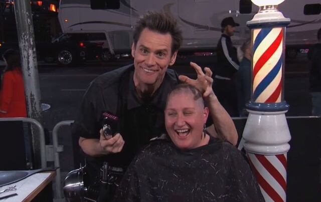 Jim Carrey dejó "calva" a una fan
