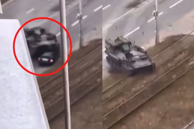 Momentos en que la pesada unidad atacó el coche de la persona mayor