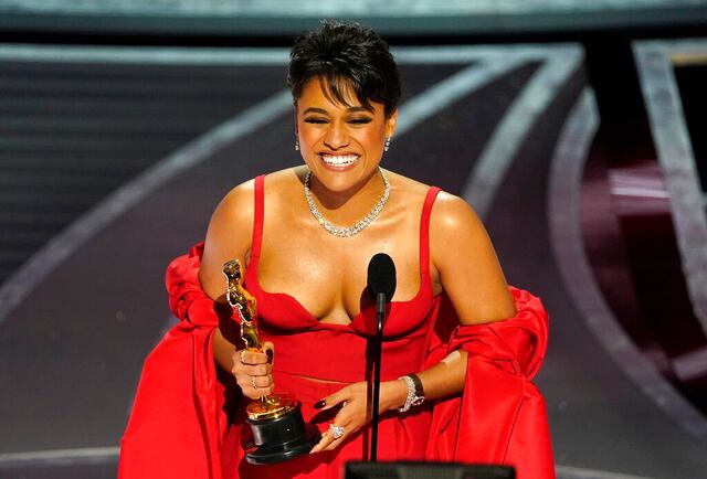 Actriz de padre boricua gana Premio Oscar