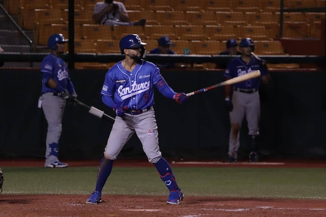 Cangrejeros e Indios salen airosos en jornada de la Víspera de Acción de Gracias