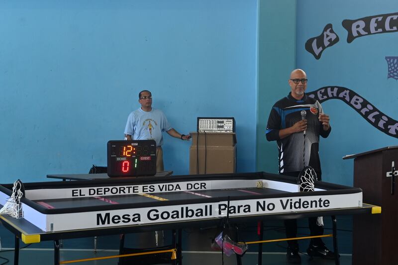 Edward Pabón, creador de la mesa Goalball para ciegos. El Departamento de Corrección y Rehabilitacio4n, presenta el nuevo programa de deportes destinado a la población correccional. Institucion Correccional 501. Bayamón. Metro PR 4 de febrero de 2025