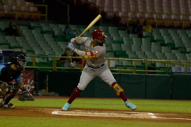 Indios y RA12 dividen honores en el Bithorn