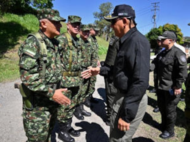 Muere un tercer militar colombiano tras el ataque al batallón del Ejército en Ocaña