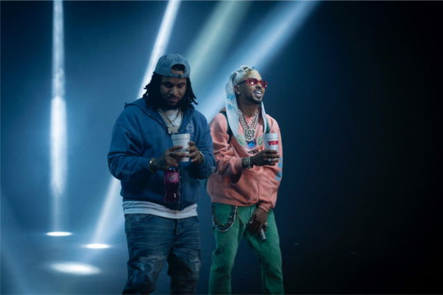 Slayter y Ozuna lanzan el tema “Kourtney”