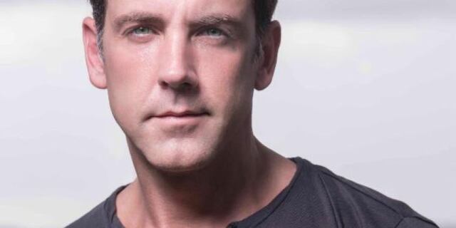 Carlos Ponce será presentador de Musa Awards 2015