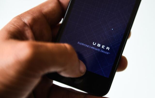 Uber alerta a usuarios para que se abrochen el cinturón de seguridad